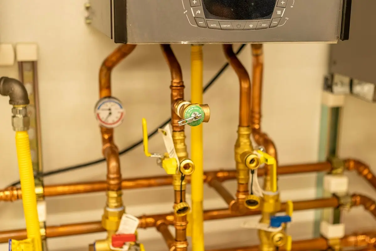 Licensed technician providing Emergency Plumbing for a homeowner in Yazoo City